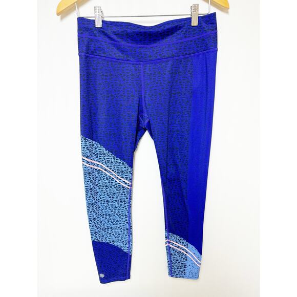 Athleta Pants - Athleta Womens Asym Camo Sonar Leggings 7/8 Length Medium